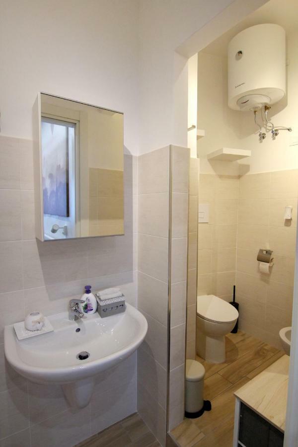Rosemary Charming Rooms Термоли Экстерьер фото